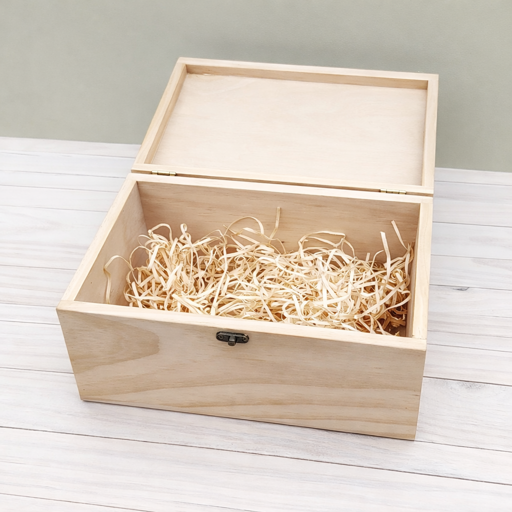 Wooden Hinged Lid Box